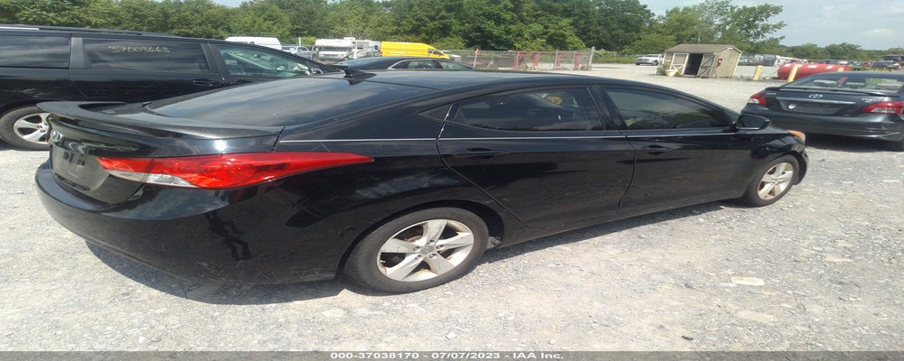 KMHDH4AE7DU693512 2013 HYUNDAI ELANTRA photo no. 4