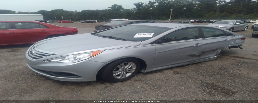 5NPEB4AC6EH876436 2014 HYUNDAI SONATA photo no. 2