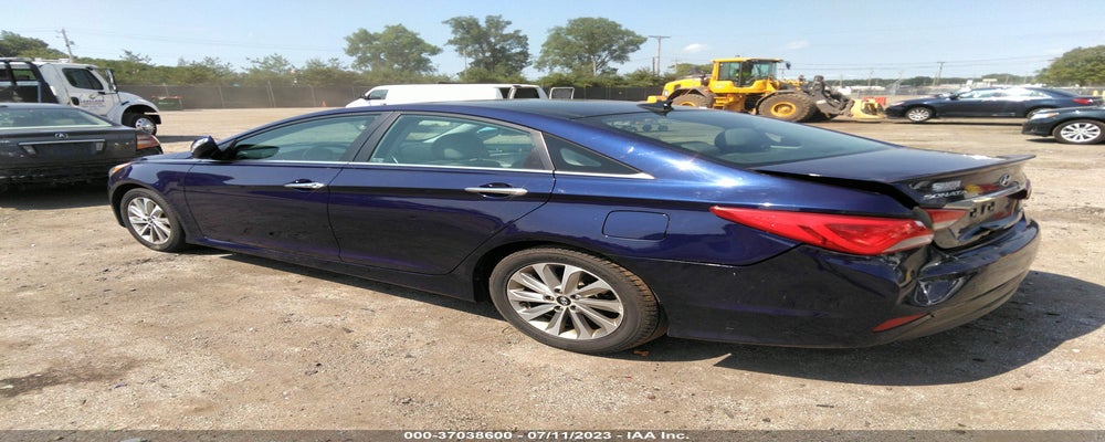 5NPEC4AC8EH920398 2014 HYUNDAI SONATA photo no. 3