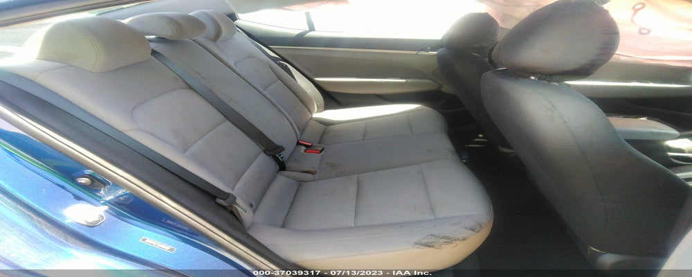 5NPD74LF3JH303587 2018 HYUNDAI ELANTRA photo no. 8