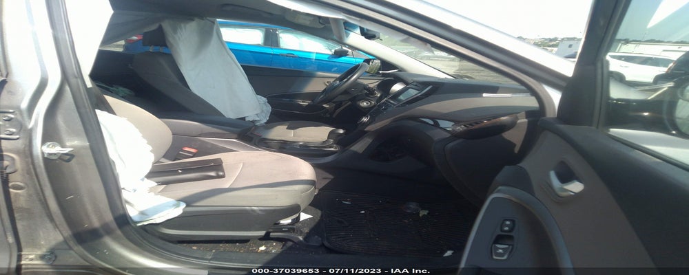 5NMZUDLB6HH015971 2017 HYUNDAI SANTA FE SPORT photo no. 5