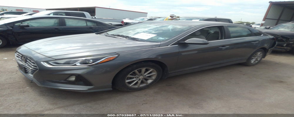 5NPE24AF4JH664803 2018 HYUNDAI SONATA photo no. 2