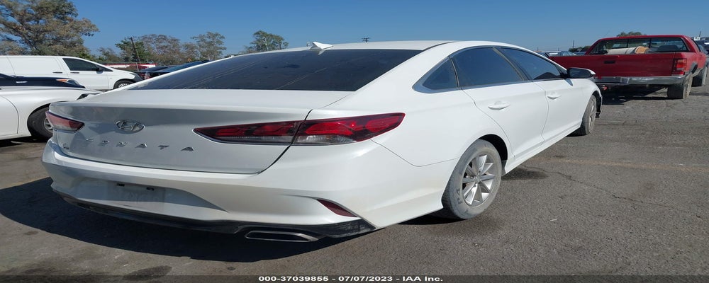 5NPE24AF3JH618542 2018 HYUNDAI SONATA photo no. 4
