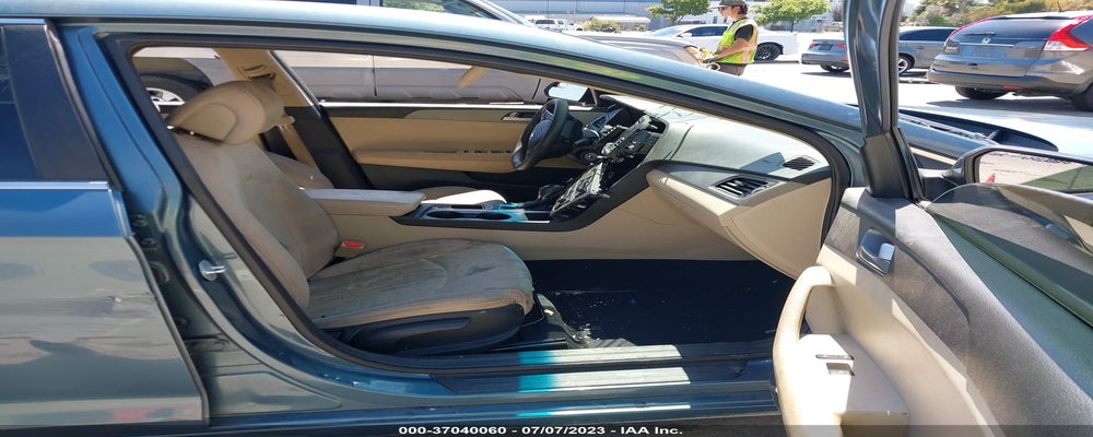 5NPE24AF6GH334685 2016 HYUNDAI SONATA photo no. 5