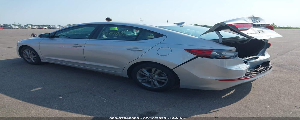 5NPD84LF6JH345930 2018 HYUNDAI ELANTRA photo no. 3