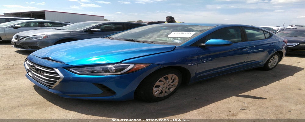 KMHD74LF5HU076110 2017 HYUNDAI ELANTRA photo no. 2