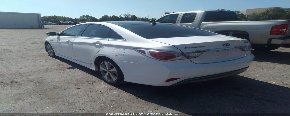 KMHEC4A45BA016533 2011 HYUNDAI SONATA photo no. 3