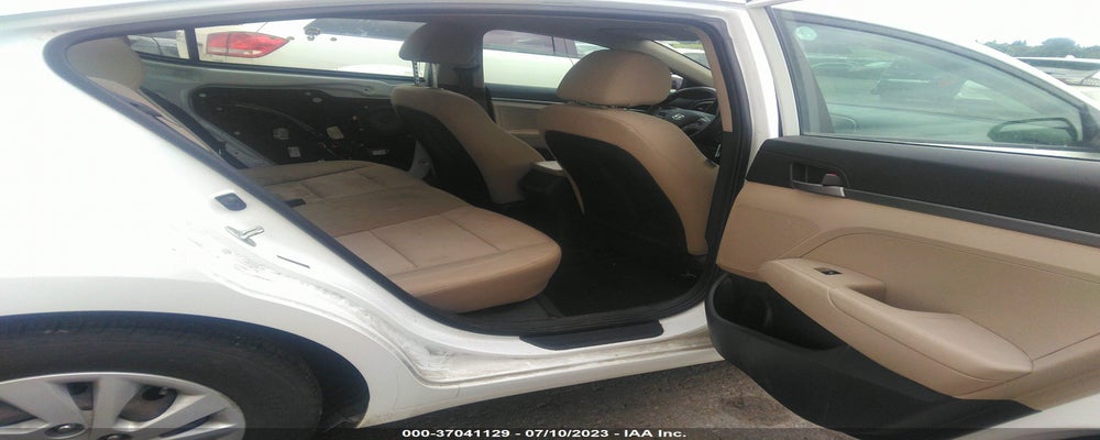 5NPD74LF7JH235942 2018 HYUNDAI ELANTRA photo no. 8