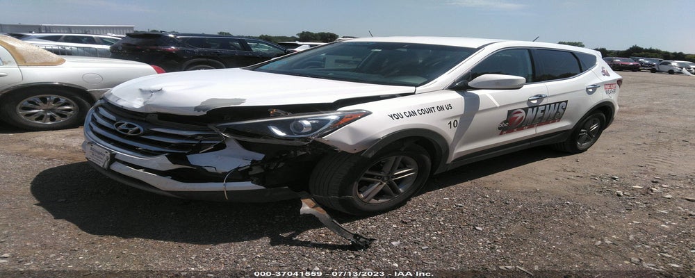 5NMZT3LB4JH098609 2018 HYUNDAI SANTA FE SPORT photo no. 2