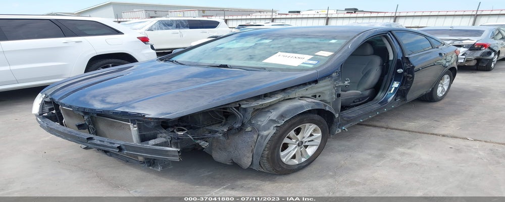 5NPEB4AC4CH437765 2012 HYUNDAI SONATA photo no. 2