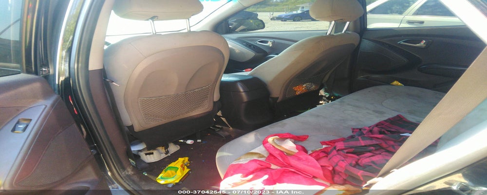 KM8JT3AC5AU086255 2010 HYUNDAI TUCSON photo no. 9