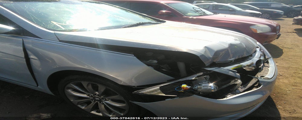 5NPEC4ACXBH127938 2011 HYUNDAI SONATA photo no. 6