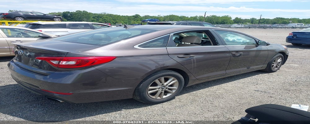 5NPE24AF1HH538196 2017 HYUNDAI SONATA photo no. 4