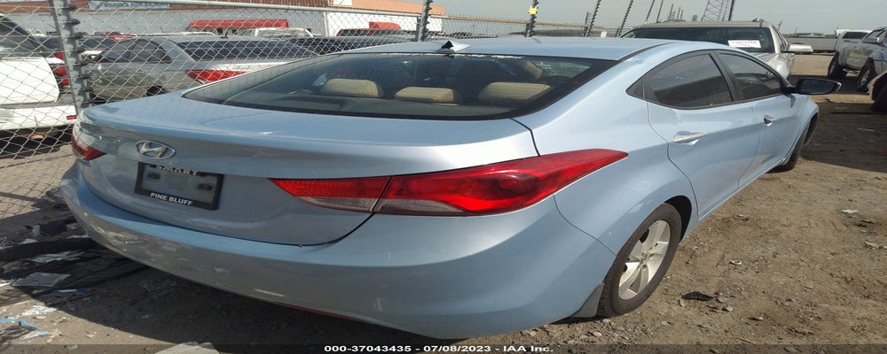 KMHDH4AE2DU728800 2013 HYUNDAI ELANTRA photo no. 4
