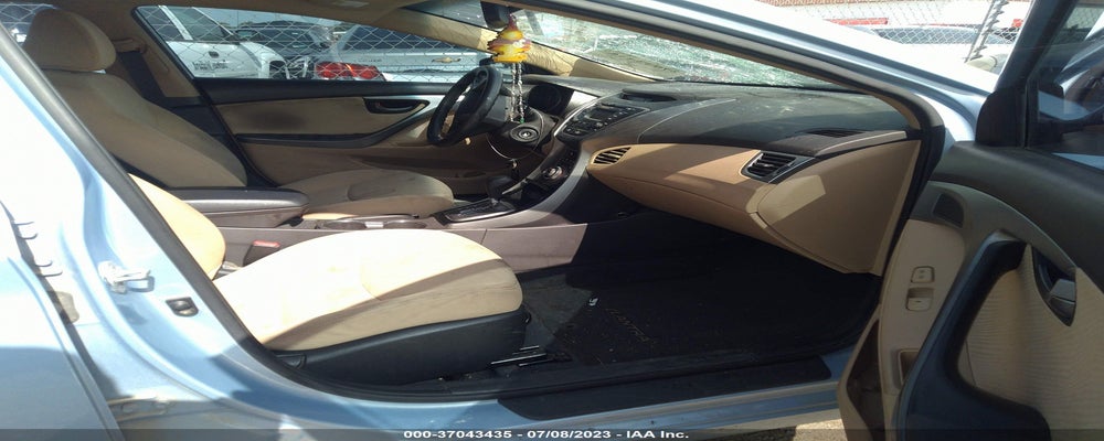 KMHDH4AE2DU728800 2013 HYUNDAI ELANTRA photo no. 5