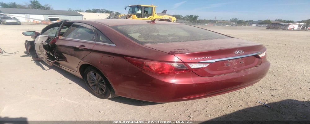5NPEB4AC7BH251491 2011 HYUNDAI SONATA photo no. 3