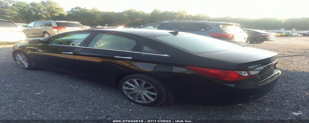 5NPEC4AB5BH264986 2011 HYUNDAI SONATA photo no. 3