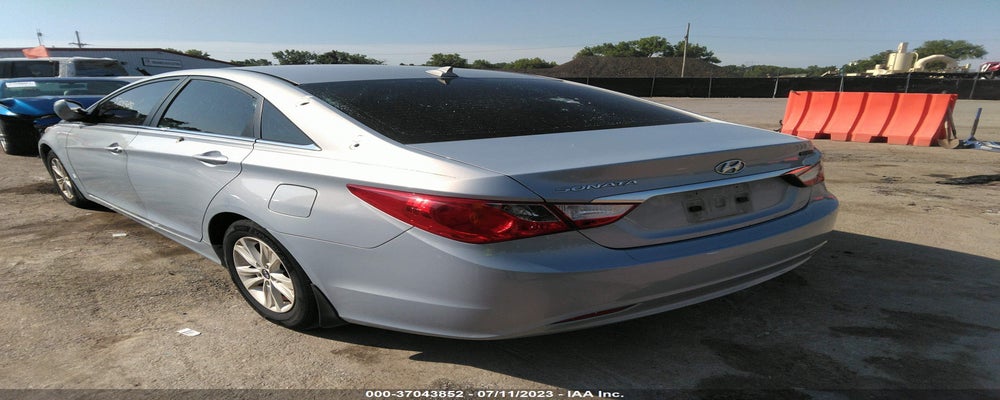 5NPEB4AC1DH695422 2013 HYUNDAI SONATA photo no. 3