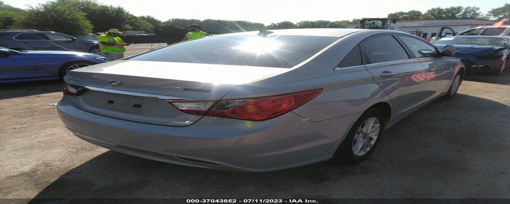 5NPEB4AC1DH695422 2013 HYUNDAI SONATA photo no. 4