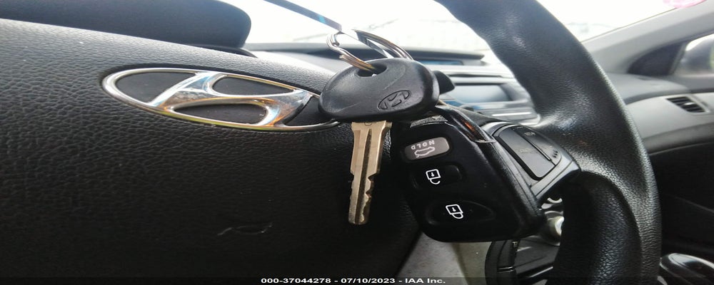5NPDH4AE5GH765875 2016 HYUNDAI ELANTRA photo no. 11