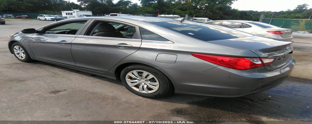 5NPEB4AC2DH548686 2013 HYUNDAI SONATA photo no. 3