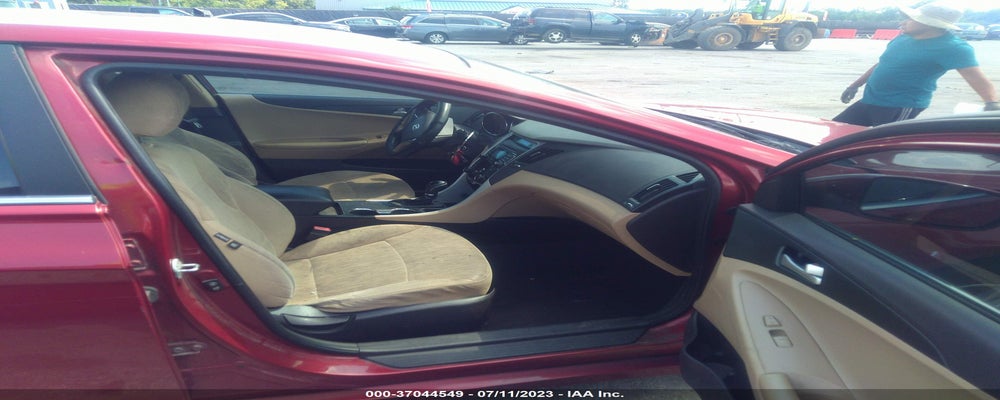 5NPEB4AC1BH024944 2011 HYUNDAI SONATA photo no. 5