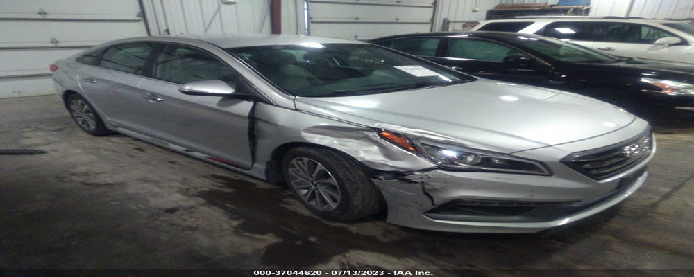 5NPE34AF8FH144334 2015 HYUNDAI SONATA photo no. 14