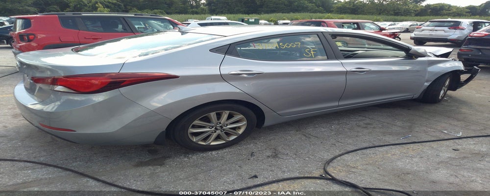 5NPDH4AE4FH614119 2015 HYUNDAI ELANTRA photo no. 4