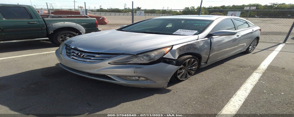 5NPEC4AB1DH542463 2013 HYUNDAI SONATA photo no. 2