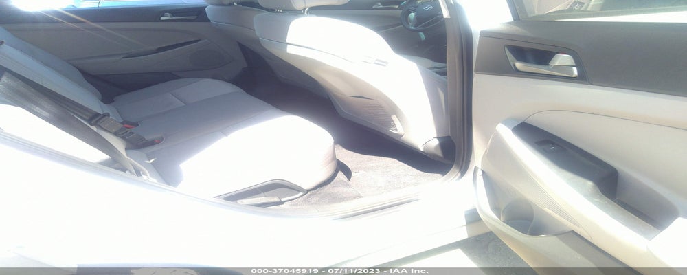 KM8J33A4XJU702802 2018 HYUNDAI TUCSON photo no. 8