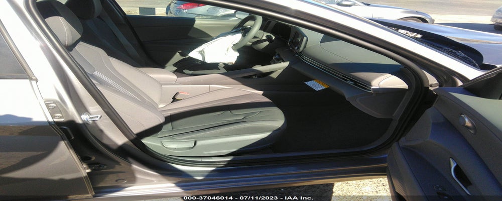KMHLM4AG2PU525421 2023 HYUNDAI ELANTRA photo no. 5
