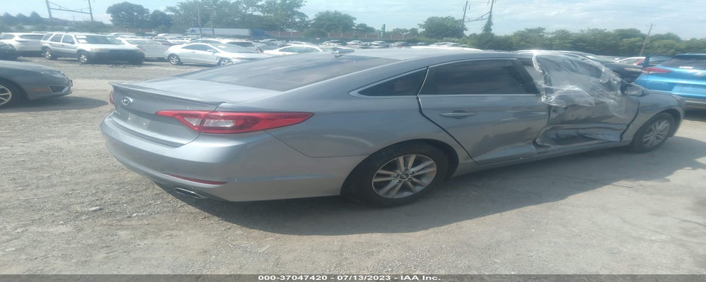 5NPE24AF9GH386232 2016 HYUNDAI SONATA photo no. 4