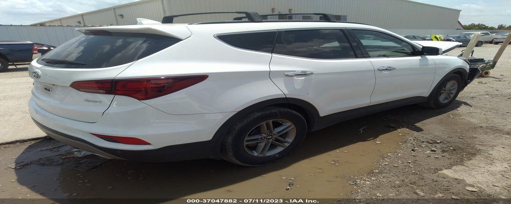 5XYZU3LB7HG458490 2017 HYUNDAI SANTA FE SPORT photo no. 4