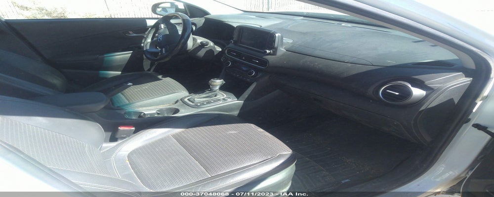 KM8K5CA54JU167215 2018 HYUNDAI KONA photo no. 5