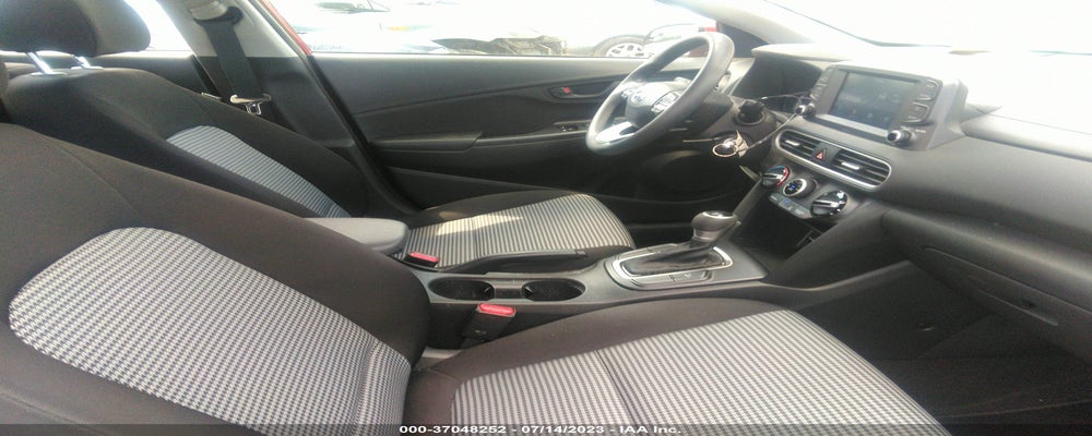 KM8K12AA4JU088663 2018 HYUNDAI KONA photo no. 5