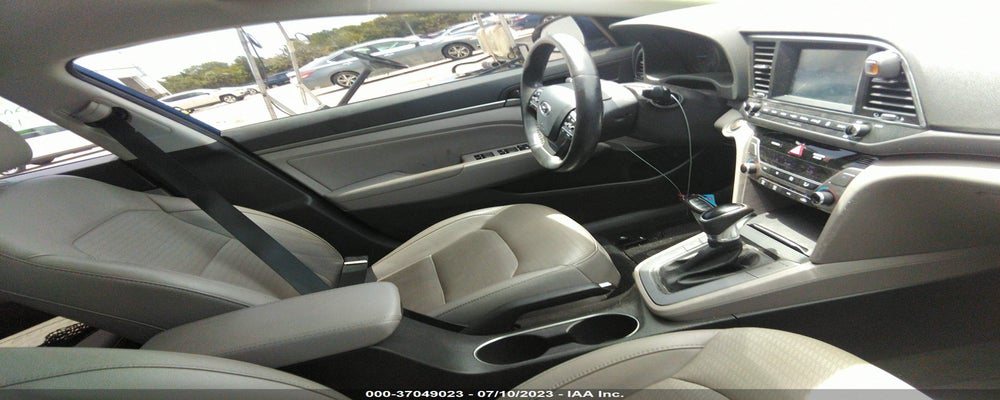 5NPD84LF9HH173080 2017 HYUNDAI ELANTRA photo no. 5