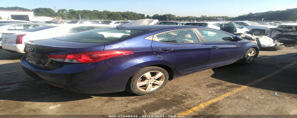 5NPDH4AE9DH183161 2013 HYUNDAI ELANTRA photo no. 4