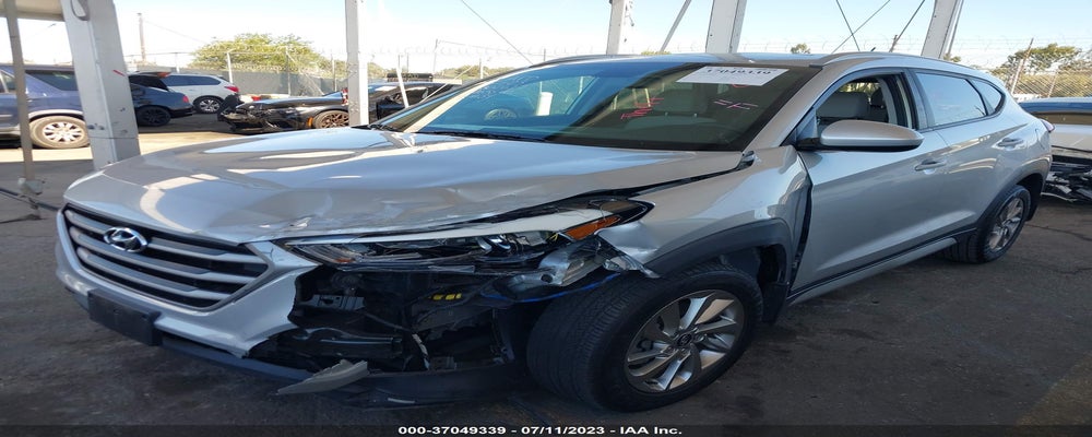 KM8J33A49HU524469 2017 HYUNDAI TUCSON photo no. 2