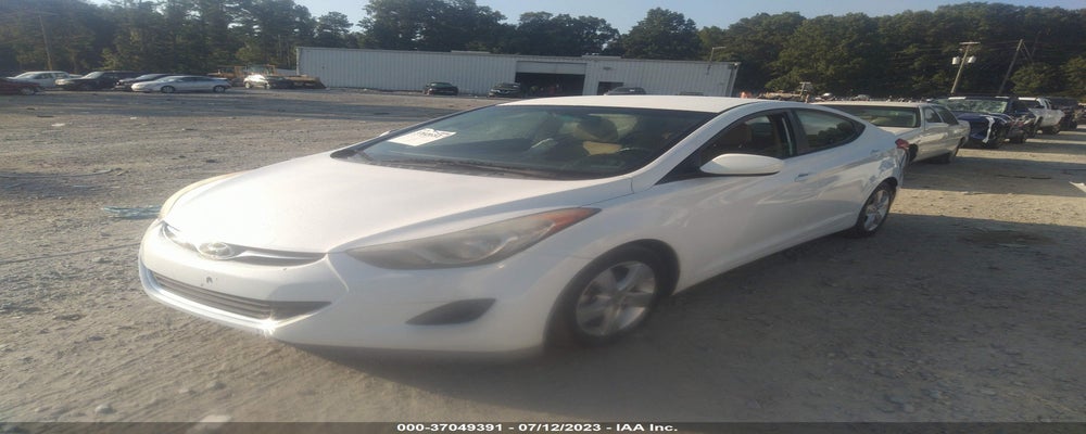 5NPDH4AE8DH359214 2013 HYUNDAI ELANTRA photo no. 2