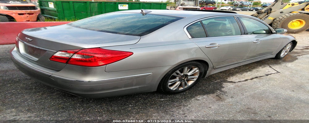 KMHGC4DD4CU194745 2012 HYUNDAI GENESIS photo no. 4