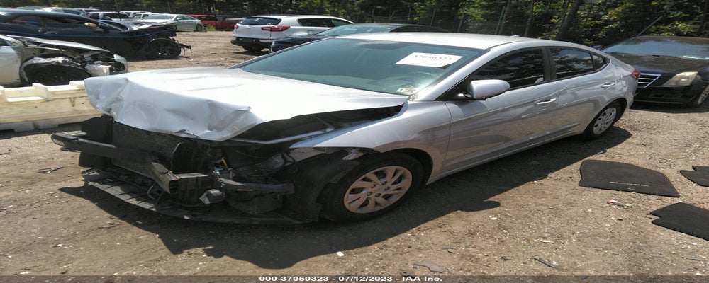 5NPD74LF6JH398985 2018 HYUNDAI ELANTRA photo no. 2