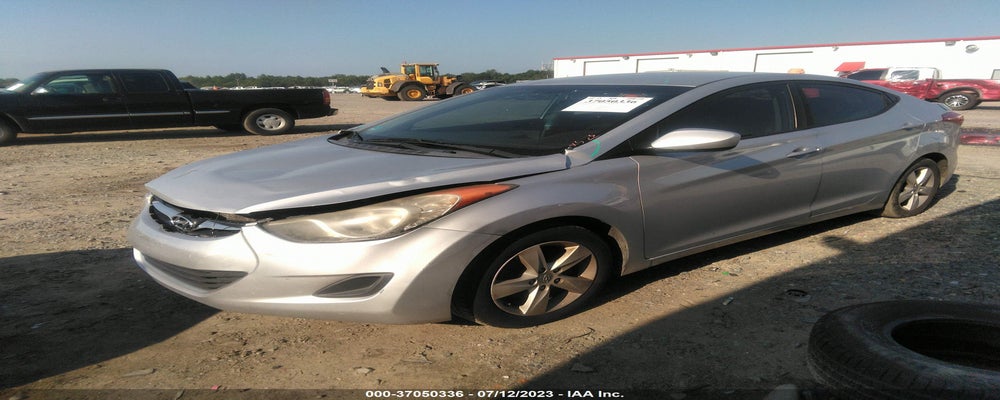 KMHDH4AE8BU117215 2011 HYUNDAI ELANTRA photo no. 2