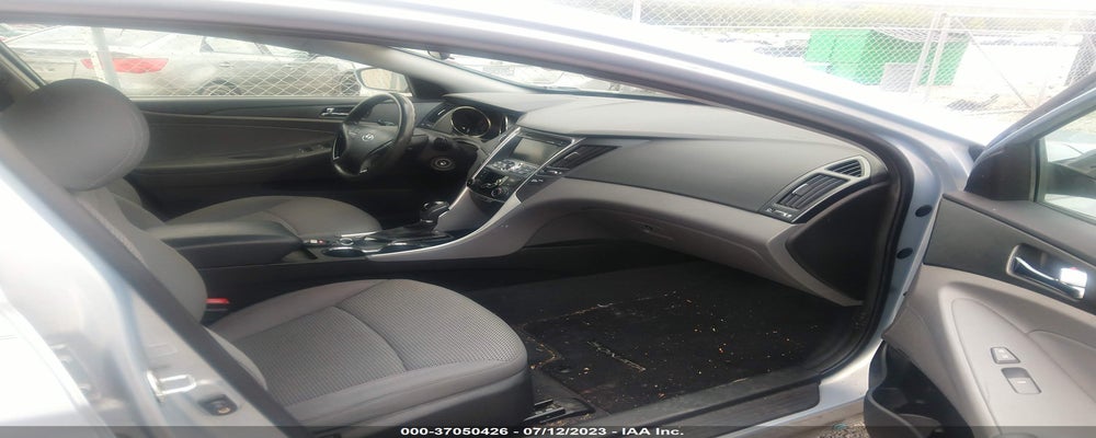 5NPEB4AC2BH200173 2011 HYUNDAI SONATA photo no. 5