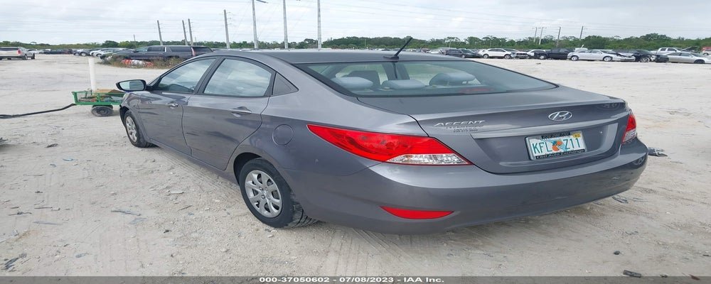 KMHCT4AEXDU555800 2013 HYUNDAI ACCENT photo no. 3