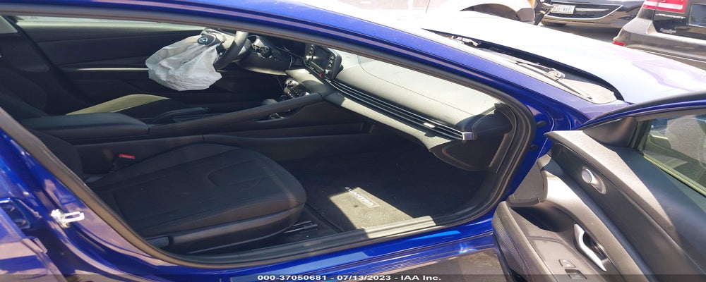 KMHLM4AG6MU068480 2021 HYUNDAI ELANTRA photo no. 5