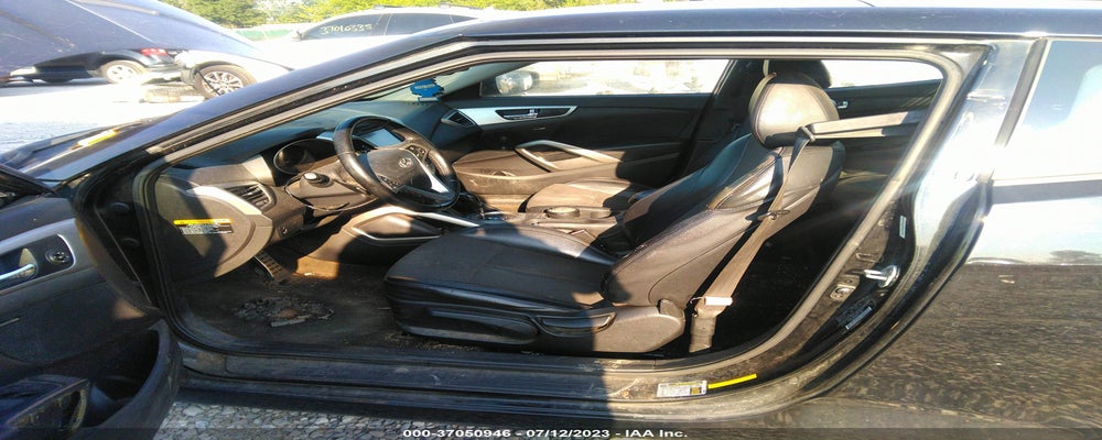 KMHTC6AD8DU096818 2013 HYUNDAI VELOSTER photo no. 5