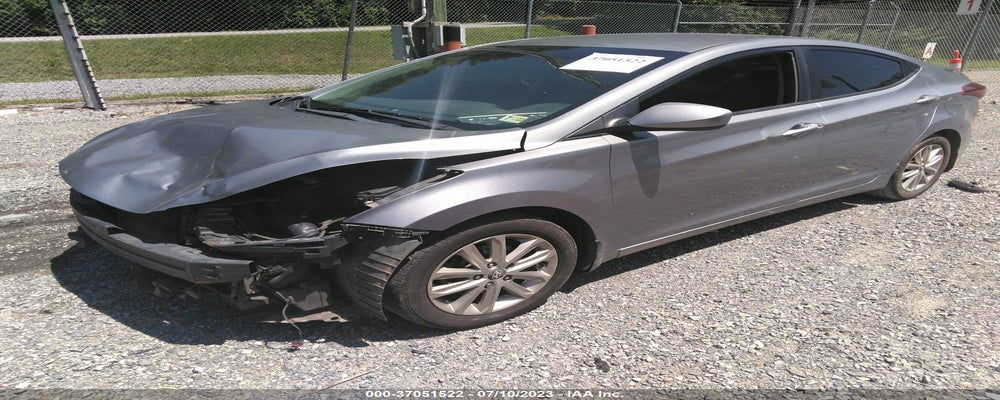 KMHDH4AE3FU222122 2015 HYUNDAI ELANTRA photo no. 2