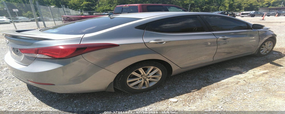KMHDH4AE3FU222122 2015 HYUNDAI ELANTRA photo no. 4