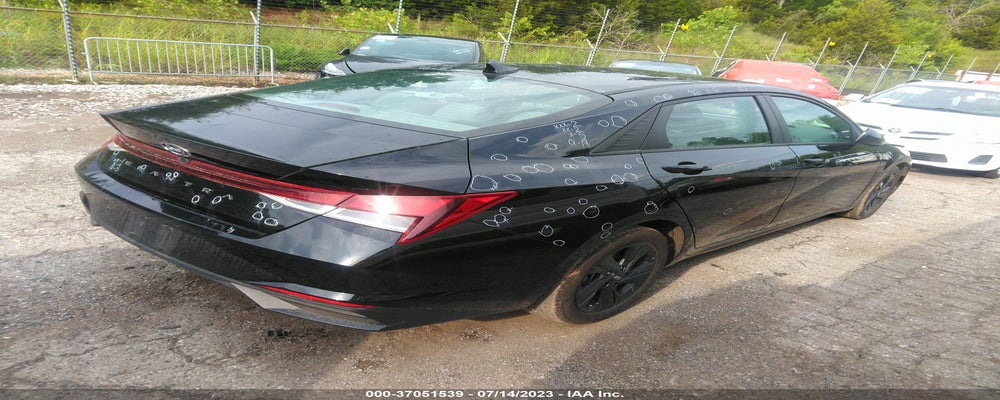 5NPLM4AG2MH011725 2021 HYUNDAI ELANTRA photo no. 4