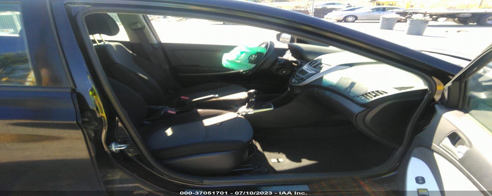 KMHCT5AE7DU103826 2013 HYUNDAI ACCENT photo no. 5